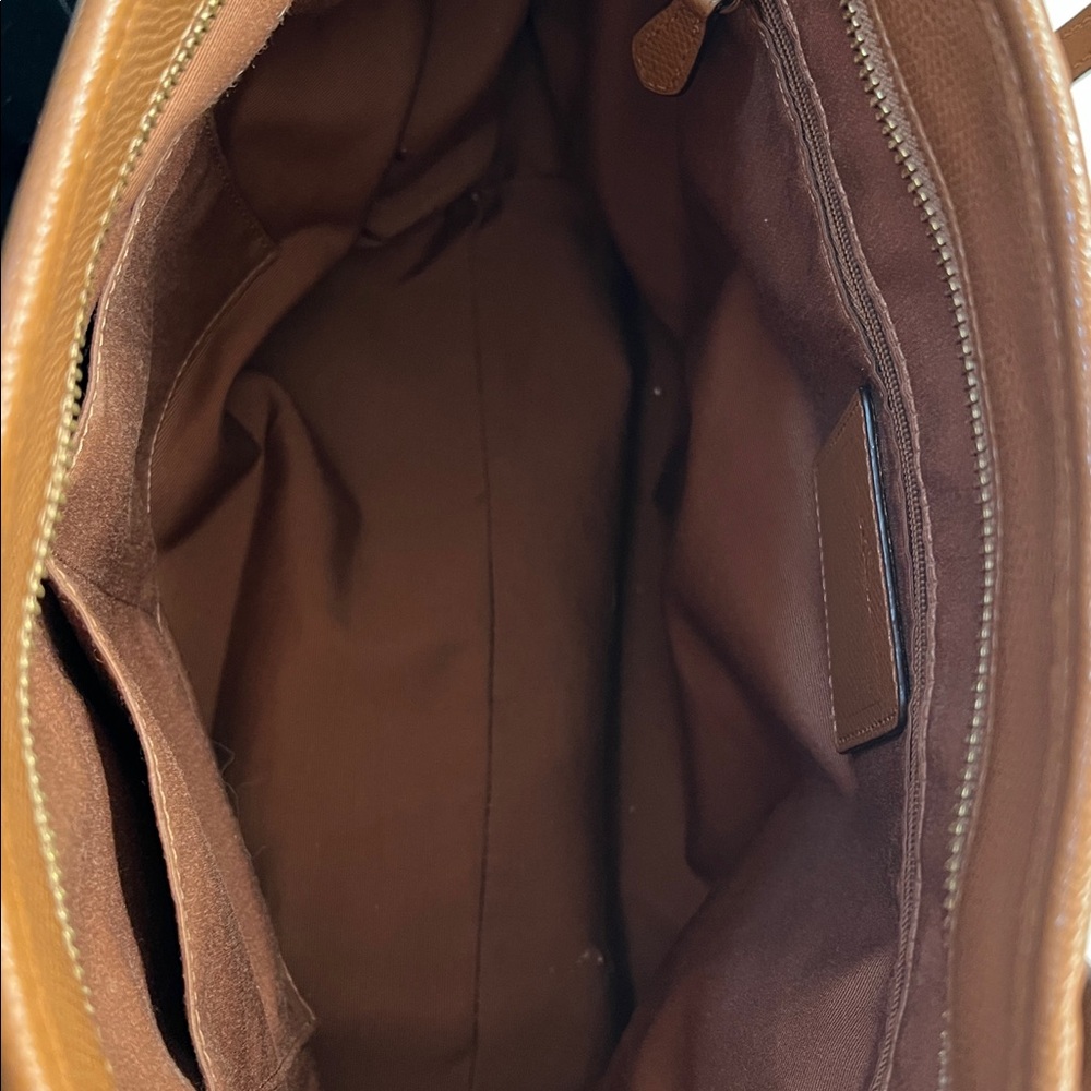 Like New Coach Brown Pebble Leather Shoulder Bag w/ Gold Accents and Zip Closure - Picture 8 of 11